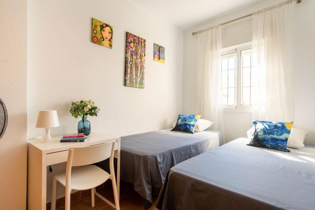 Apartamento Centro Rota. 2 Minutos De La Playa.. Eksteriør billede