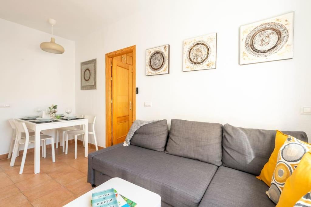 Apartamento Centro Rota. 2 Minutos De La Playa.. Eksteriør billede
